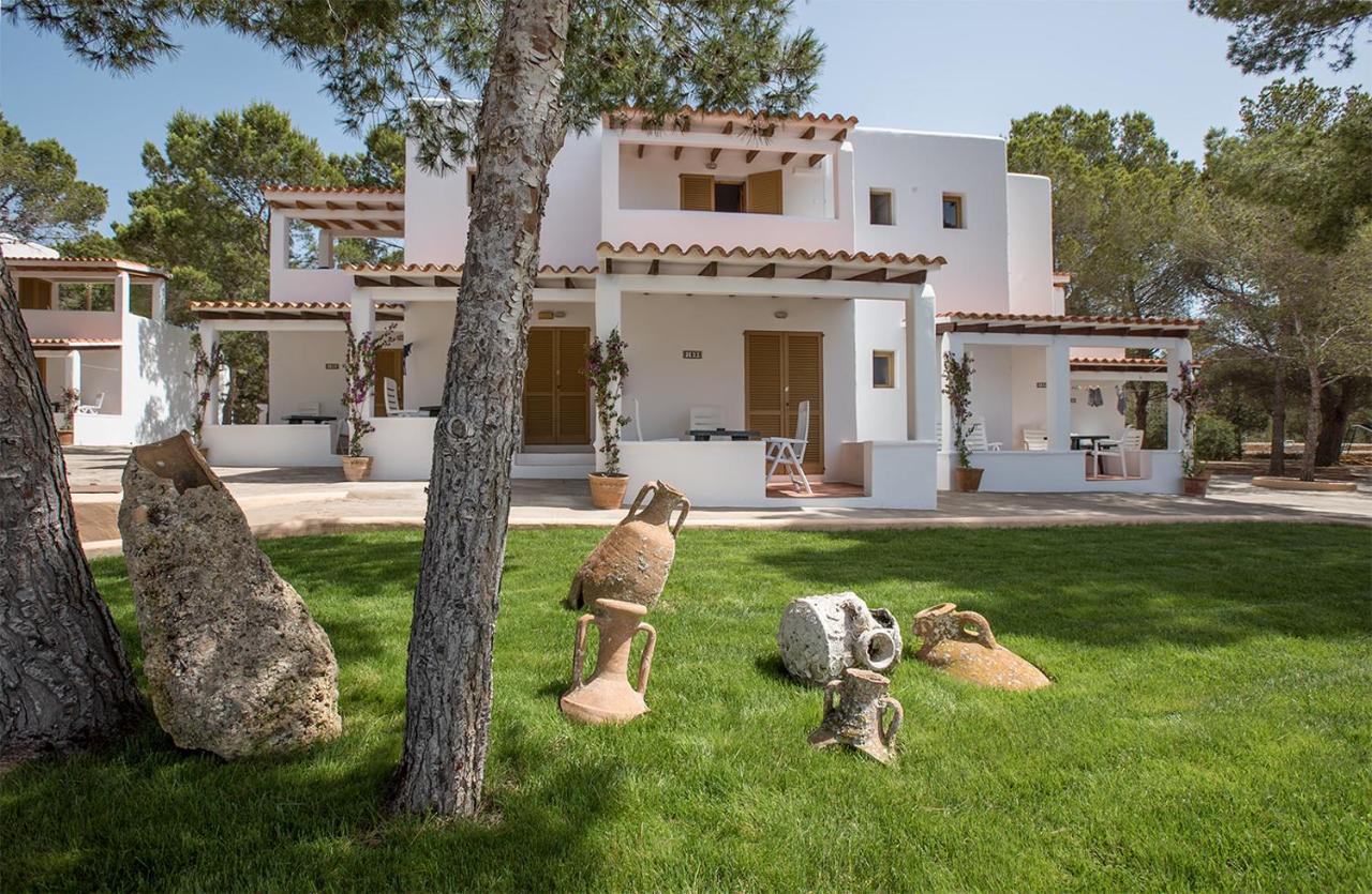 Bungalows Es Pins - Emar Hotels Playa Migjorn Exteriér fotografie